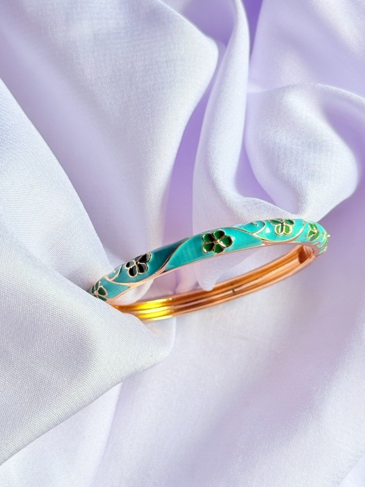 sea-green-floral-enamel-bangle