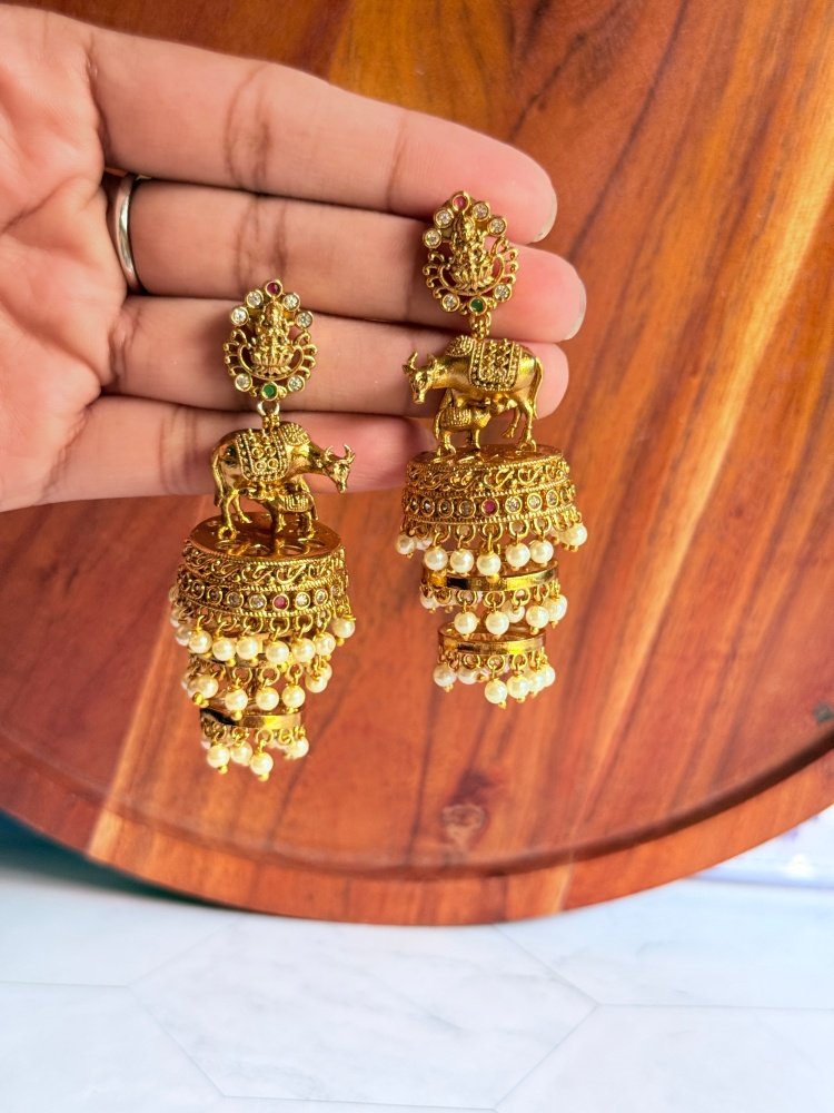 temple-jhumkas