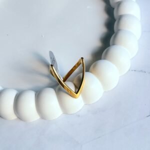 western-v-shaped-ring