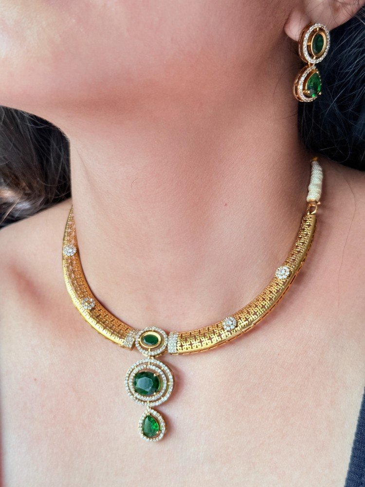 green-ad-hasli-necklace-set