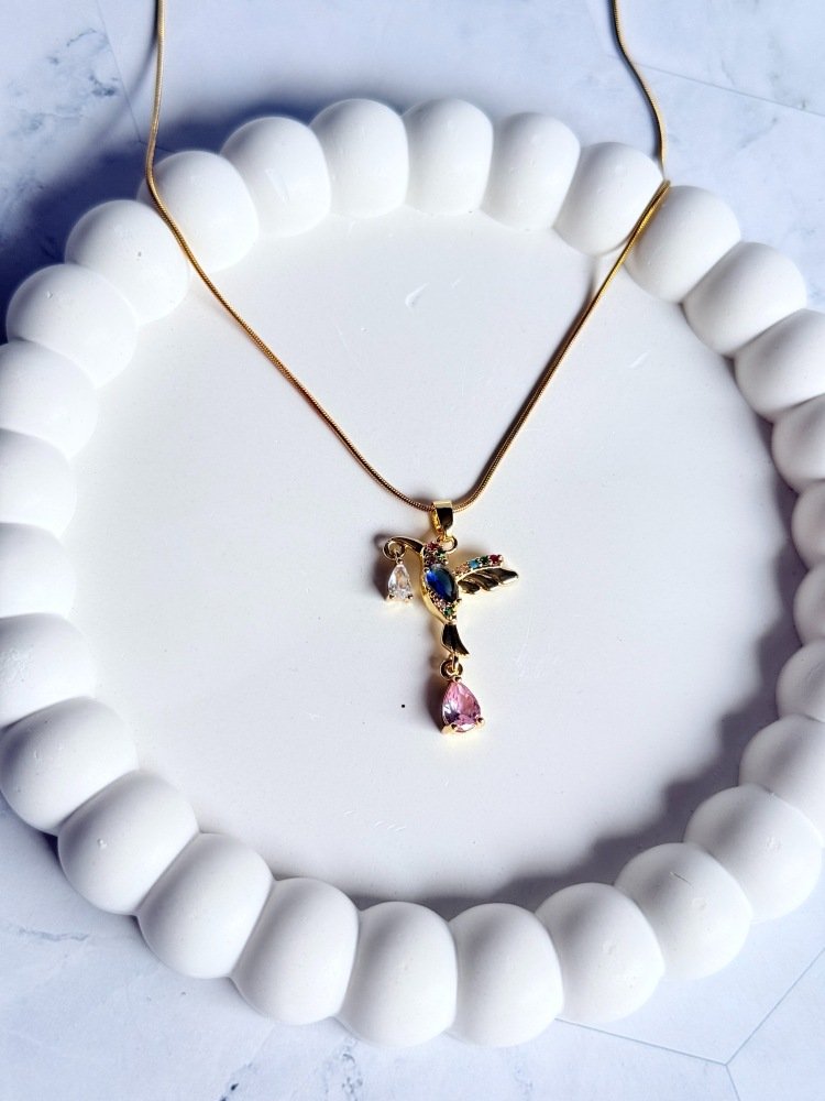 bird-pendant-necklace