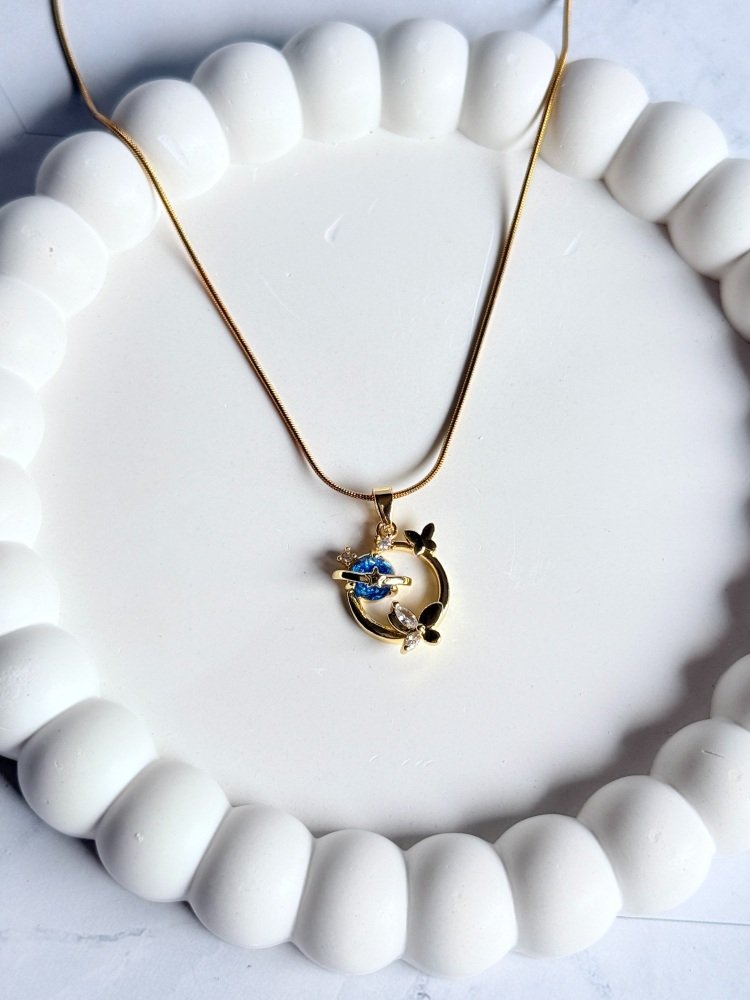 butterfly-necklace