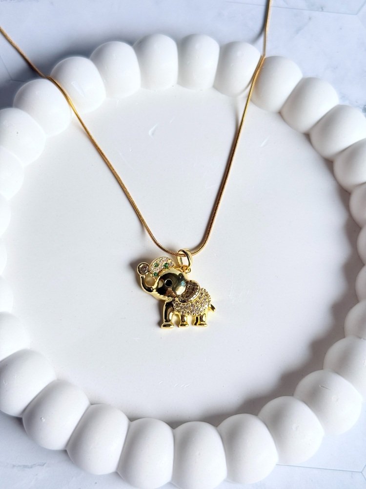 elephant-necklace