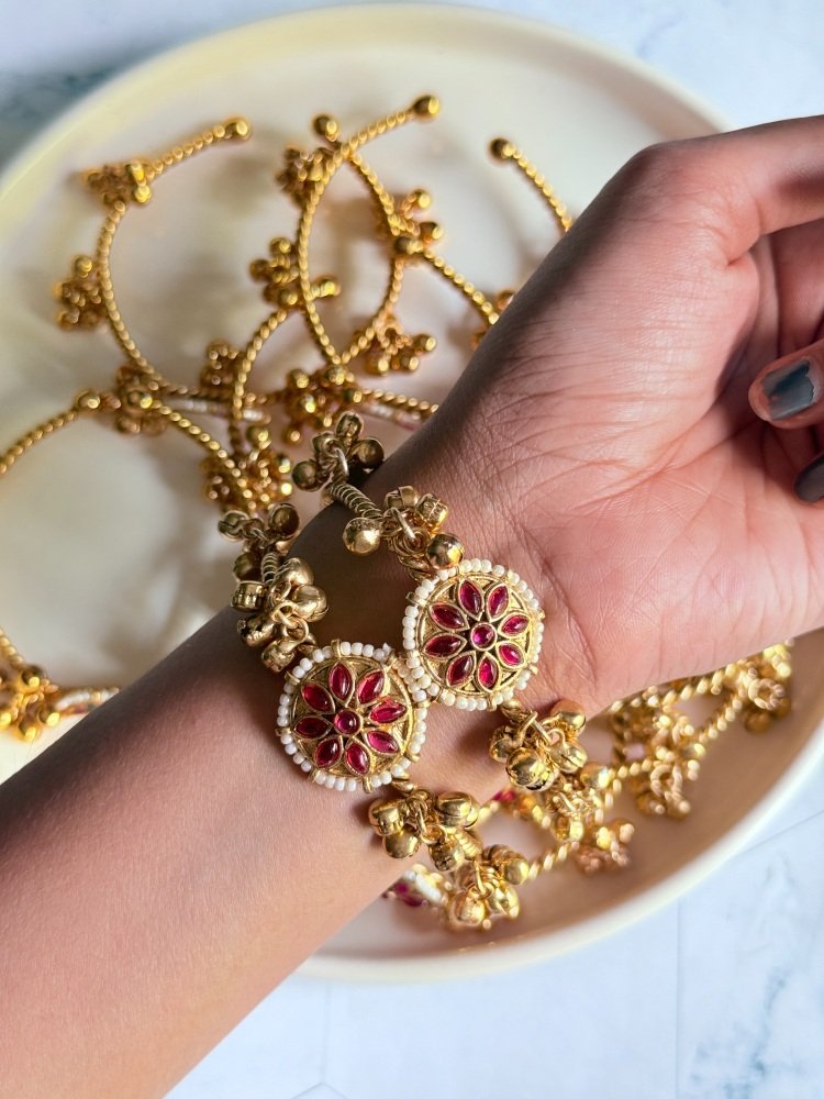 flower-ghungroo-bangle