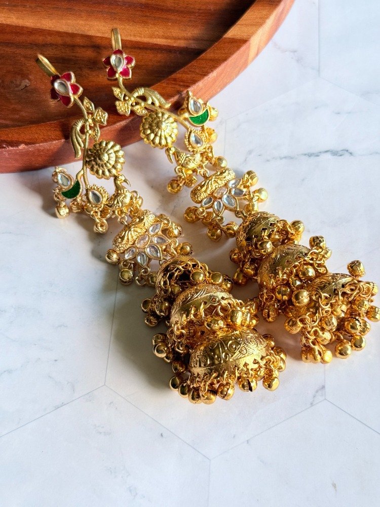 peacock-brass-earcuff