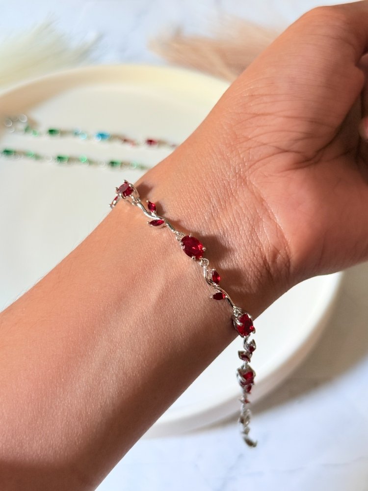 silver-red-tulip-bracelet