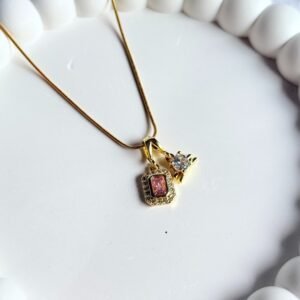 sleek-pink-pendant-necklace