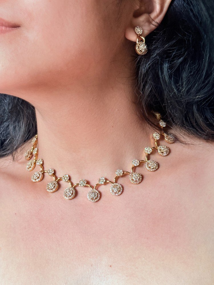 ad-white-stone-necklace-set