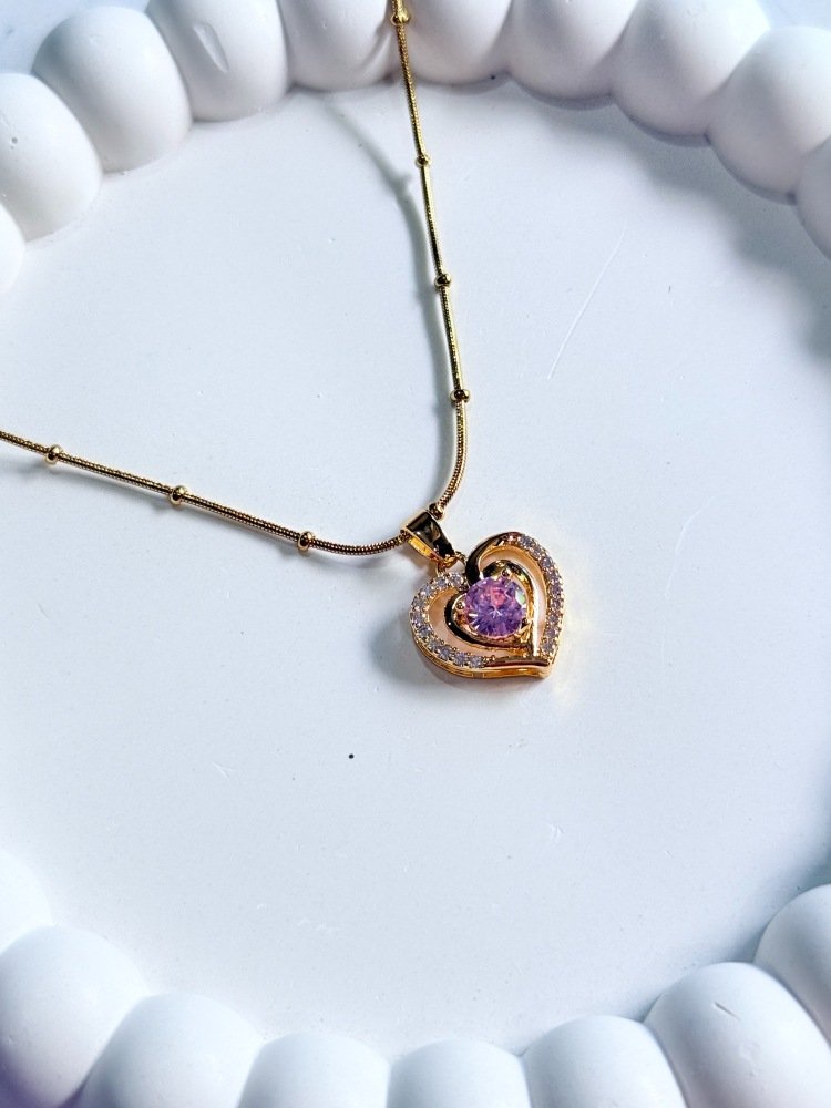 heart-stone-pendant-necklace