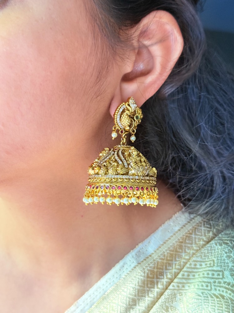 antique-temple-jhumkas