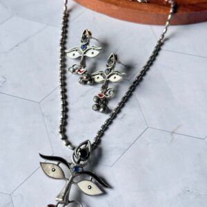 durga-pendant-silver-necklace