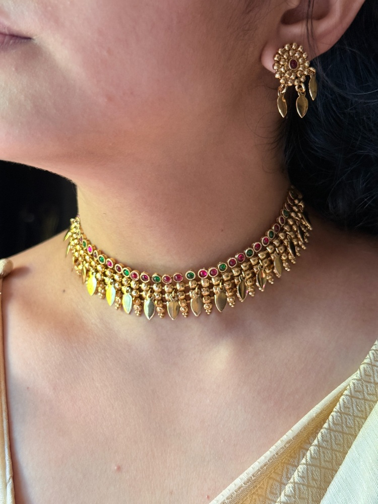 temple-elakkathali-choker-set