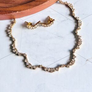 white-moon-stone-necklace-set