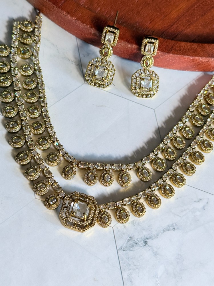 ad-layered-necklace-set