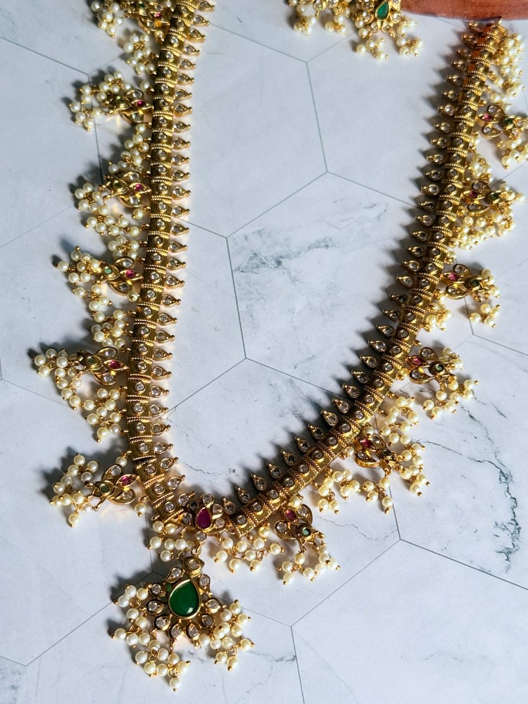 antique-temple-haram-long-set