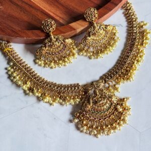 mahalakshmi-pearl-necklace-set