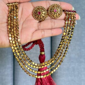 traditional-layered-set