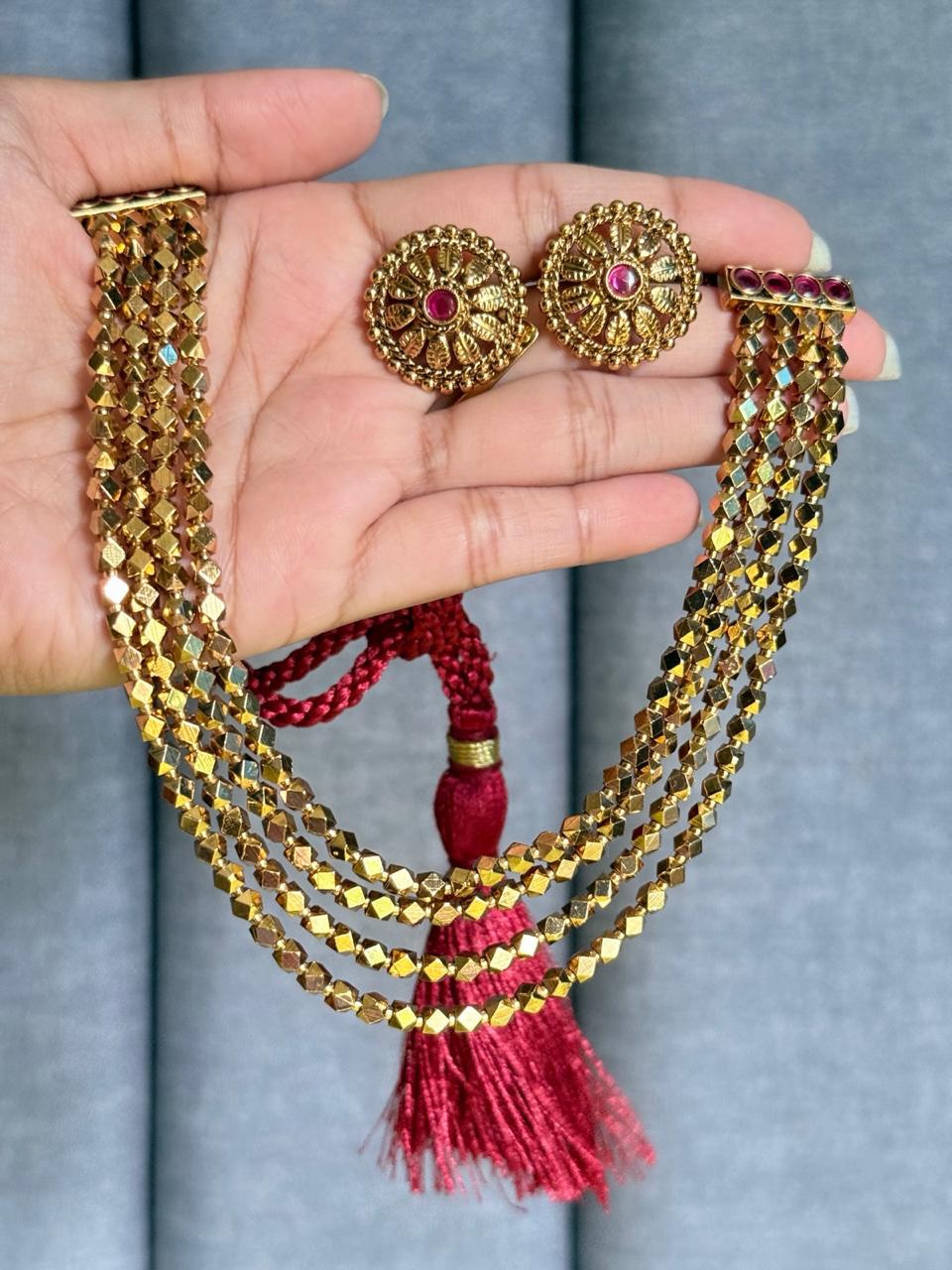 traditional-layered-set